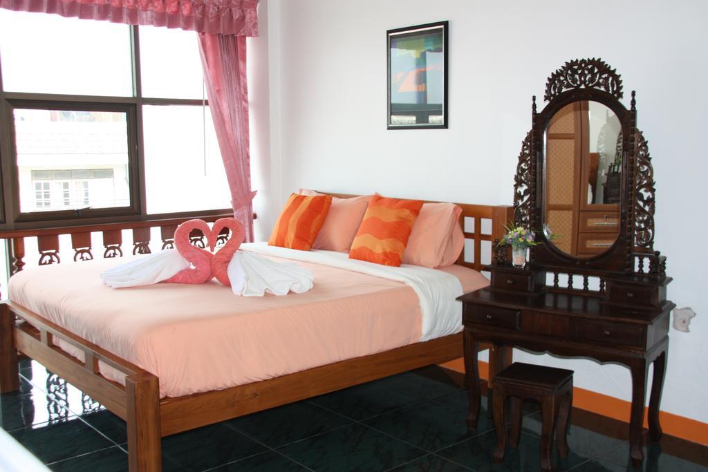 Coffeeandbeer Hostel Pattaya Phòng bức ảnh