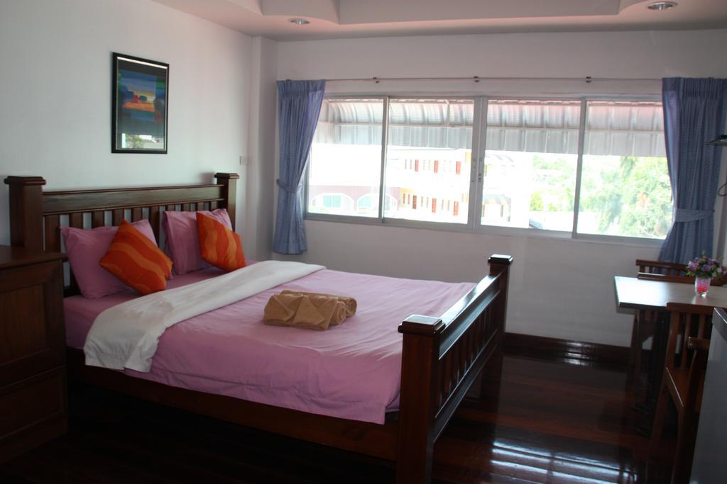 Coffeeandbeer Hostel Pattaya Phòng bức ảnh