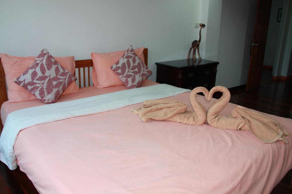 Coffeeandbeer Hostel Pattaya Phòng bức ảnh