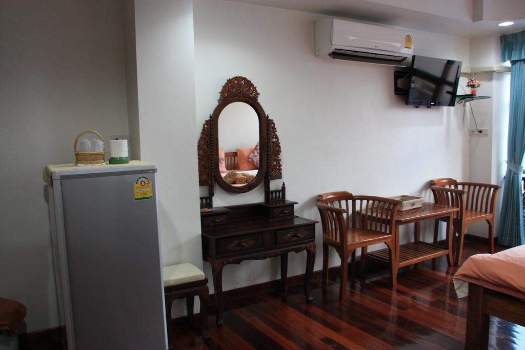 Coffeeandbeer Hostel Pattaya Phòng bức ảnh